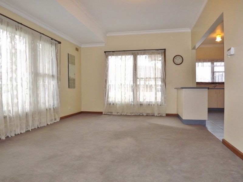 5 Tresswell Avenue, Newborough VIC 3825