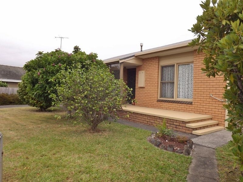 5 Tresswell Avenue, Newborough VIC 3825