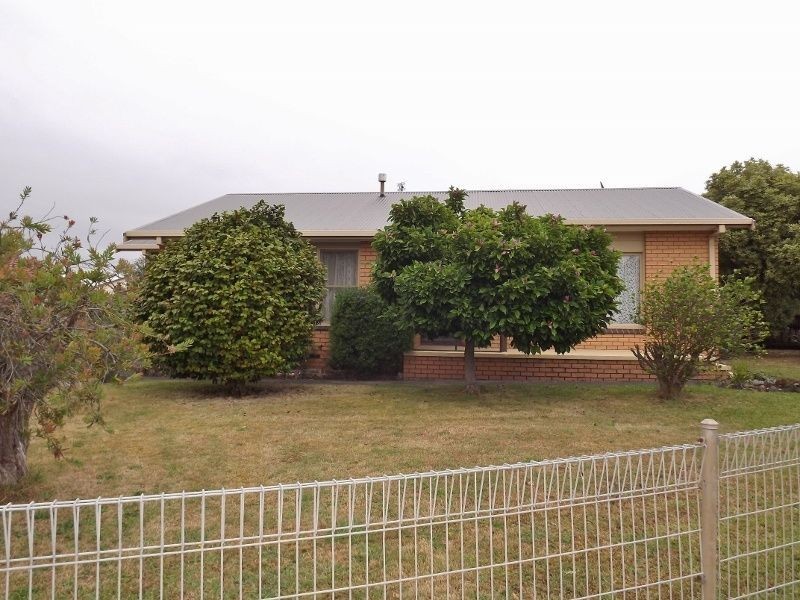 5 Tresswell Avenue, Newborough VIC 3825