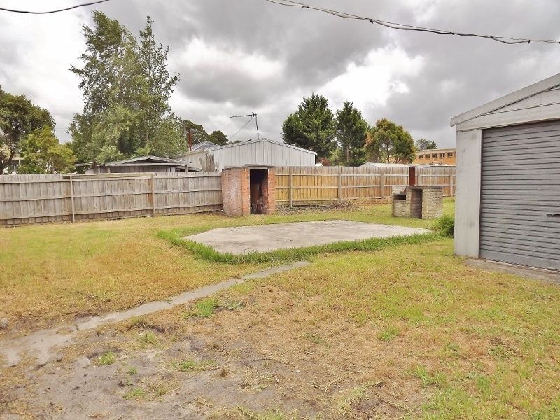 46 Alexander Avenue, Moe VIC 3825