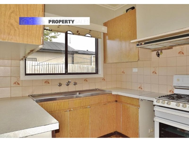 018 Powell Street, Newborough VIC 3825