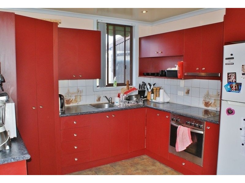 12 Retford Street, Newborough VIC 3825