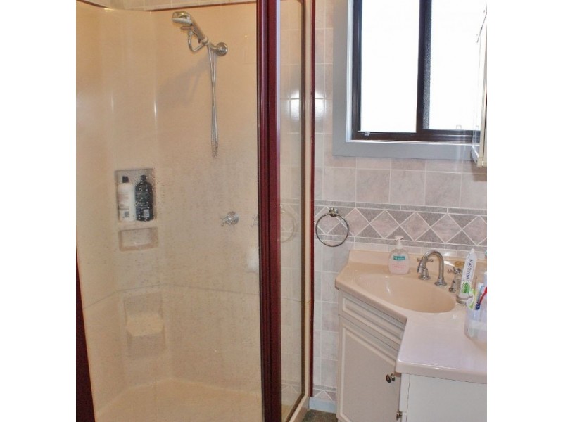 12 Retford Street, Newborough VIC 3825