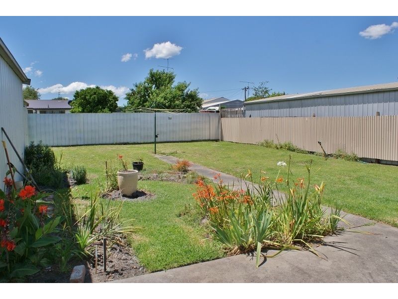 12 Retford Street, Newborough VIC 3825