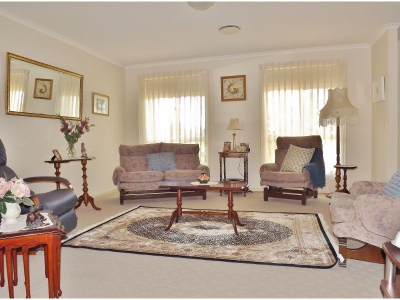 14 Monash Road, Newborough VIC 3825