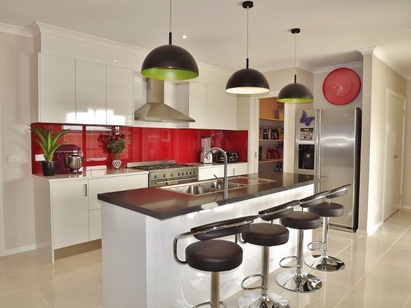 4 Flores Street, Trafalgar VIC 3824