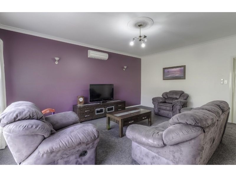 81 Fowler Street, Moe VIC 3825