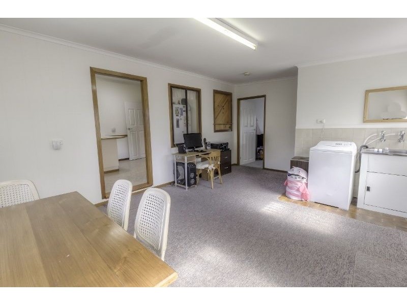 81 Fowler Street, Moe VIC 3825