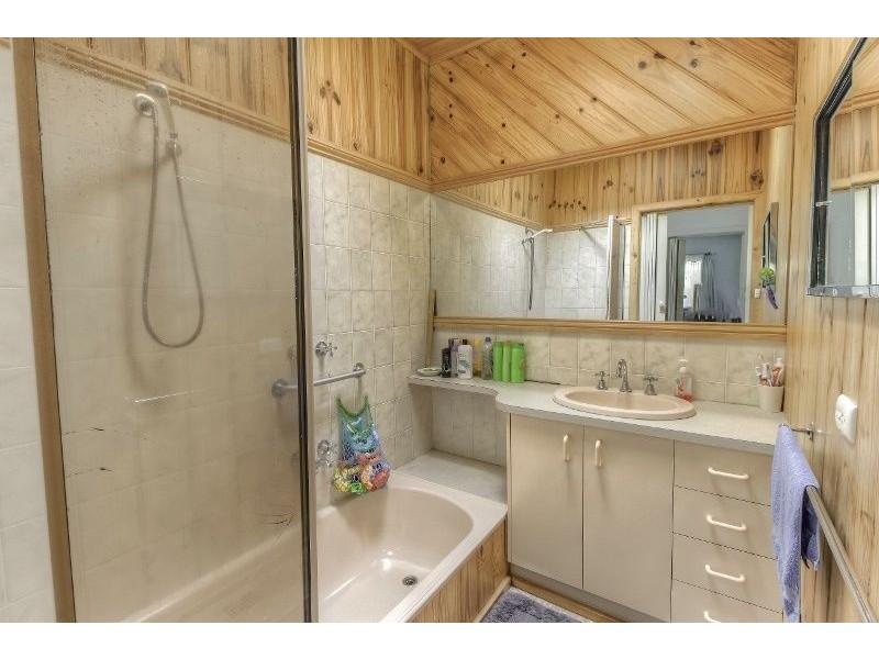 81 Fowler Street, Moe VIC 3825