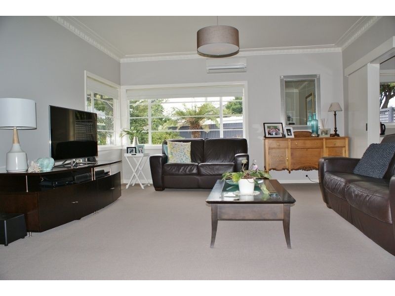 76 Chamberlain Road, Newborough VIC 3825