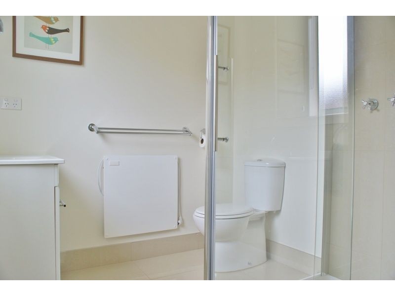 76 Chamberlain Road, Newborough VIC 3825