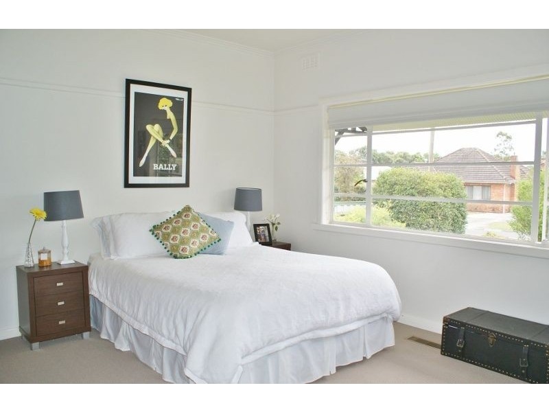 76 Chamberlain Road, Newborough VIC 3825