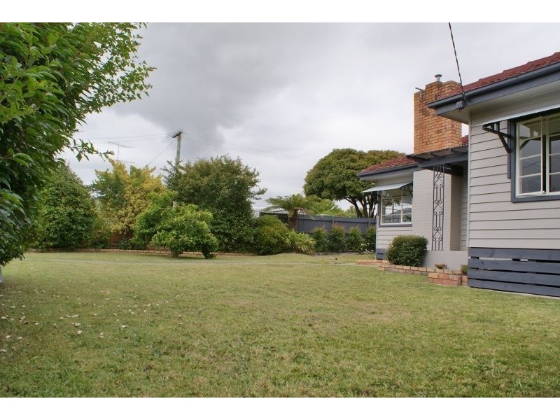 76 Chamberlain Road, Newborough VIC 3825