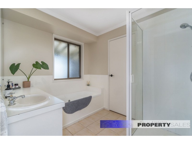 2 Taurus Way, Moe VIC 3825