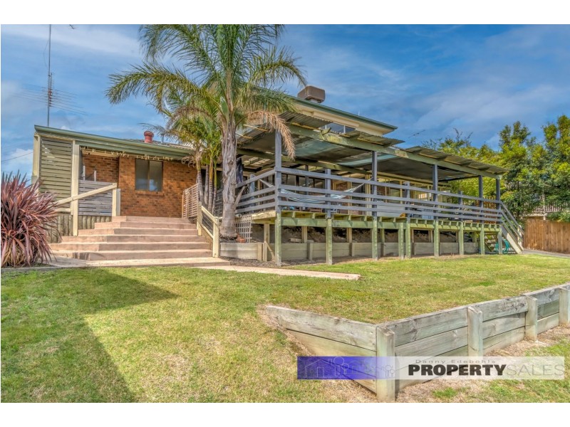 2 Taurus Way, Moe VIC 3825