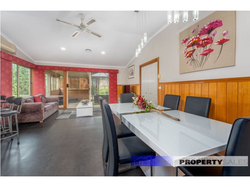 5 Tarra Court, Newborough VIC 3825