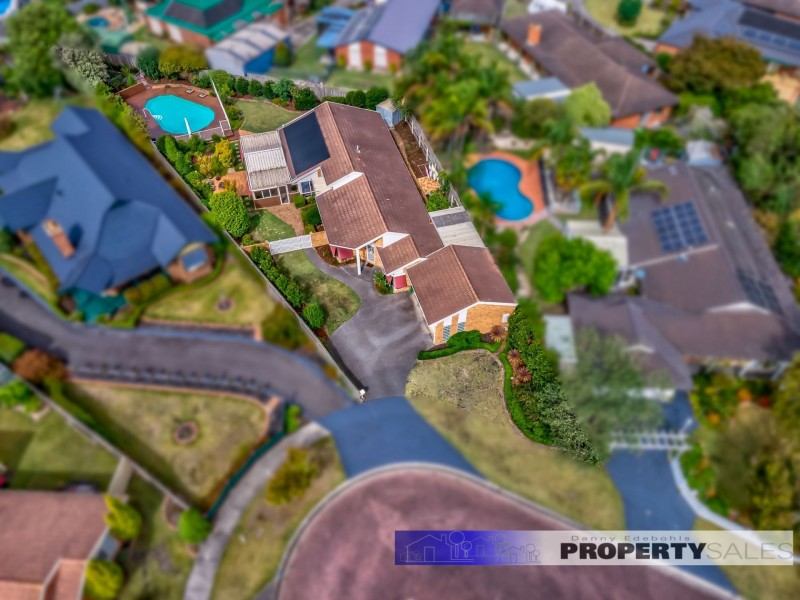 5 Tarra Court, Newborough VIC 3825