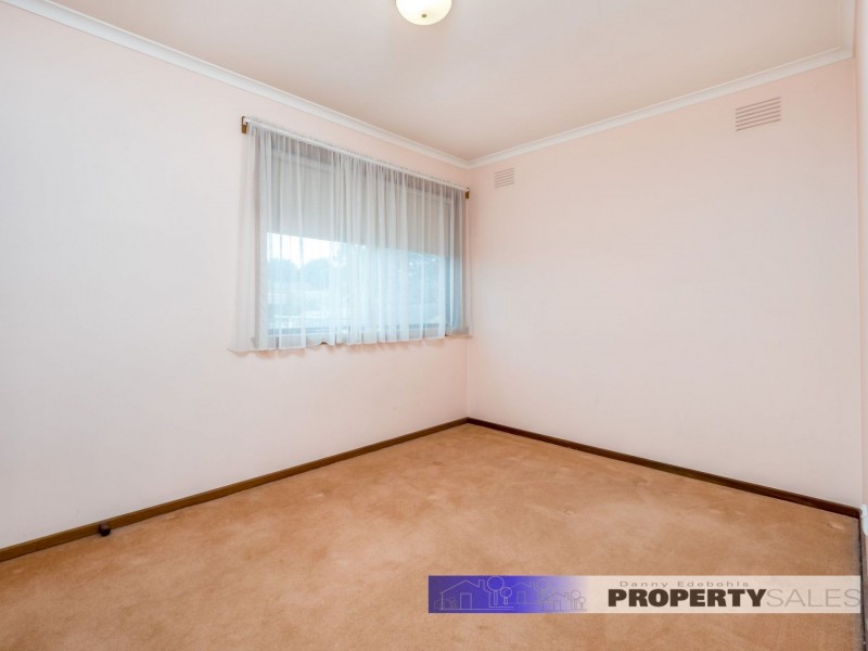 4/2 Narracan Drive, Moe VIC 3825