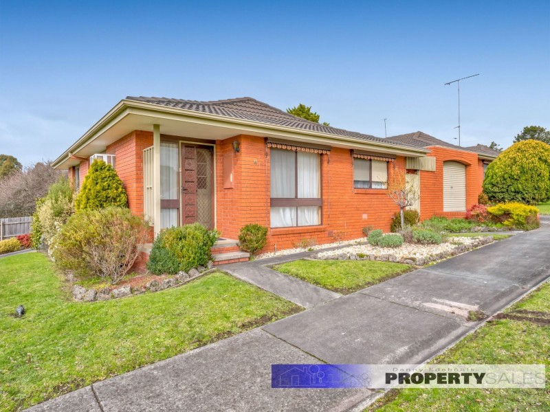 4/2 Narracan Drive, Moe VIC 3825