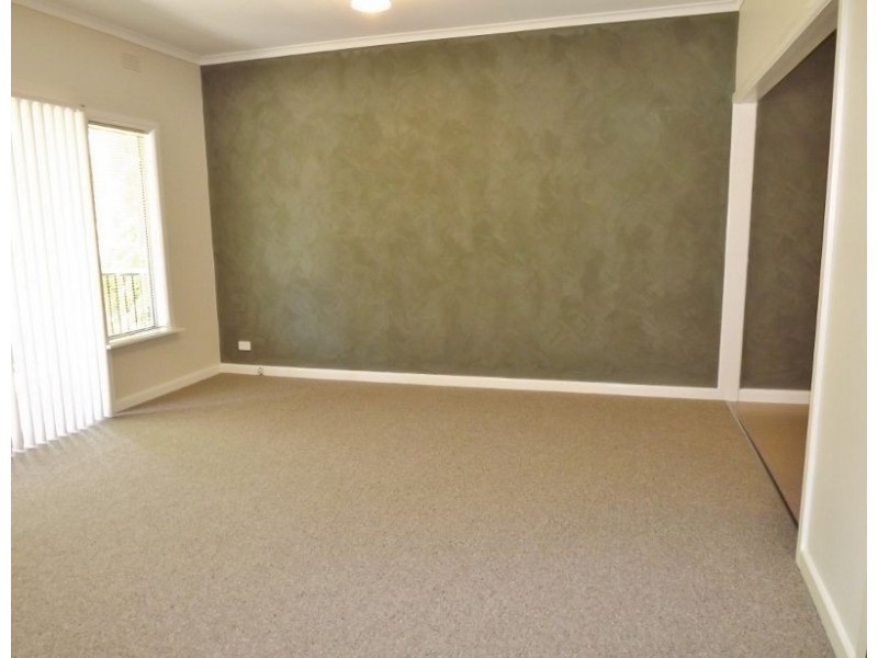 14 Gladstone Street, Moe VIC 3825