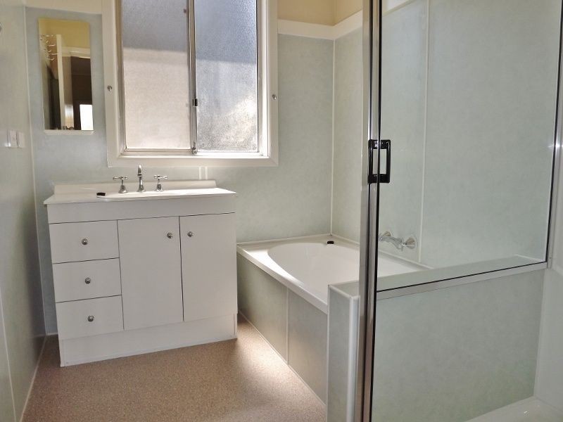 14 Gladstone Street, Moe VIC 3825