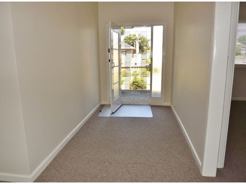 14 Gladstone Street, Moe VIC 3825