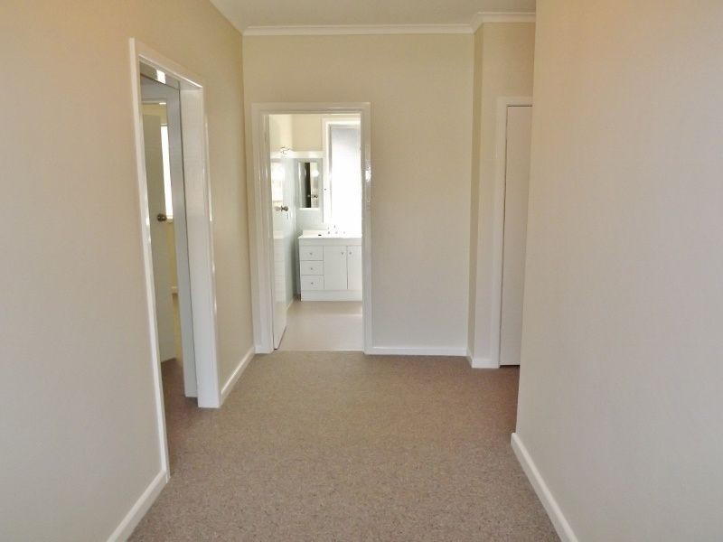 14 Gladstone Street, Moe VIC 3825