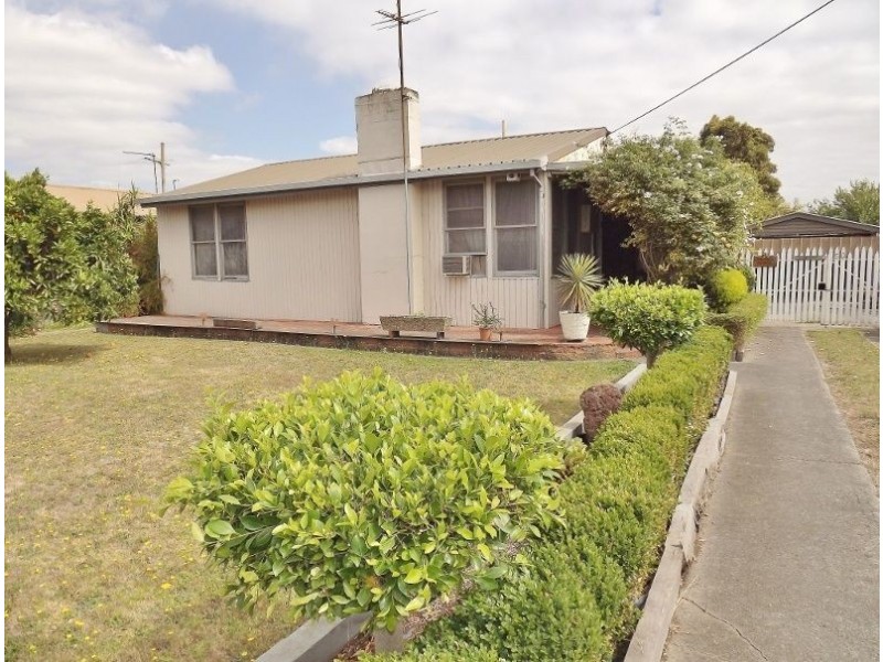 50 Newark Avenue, Newborough VIC 3825