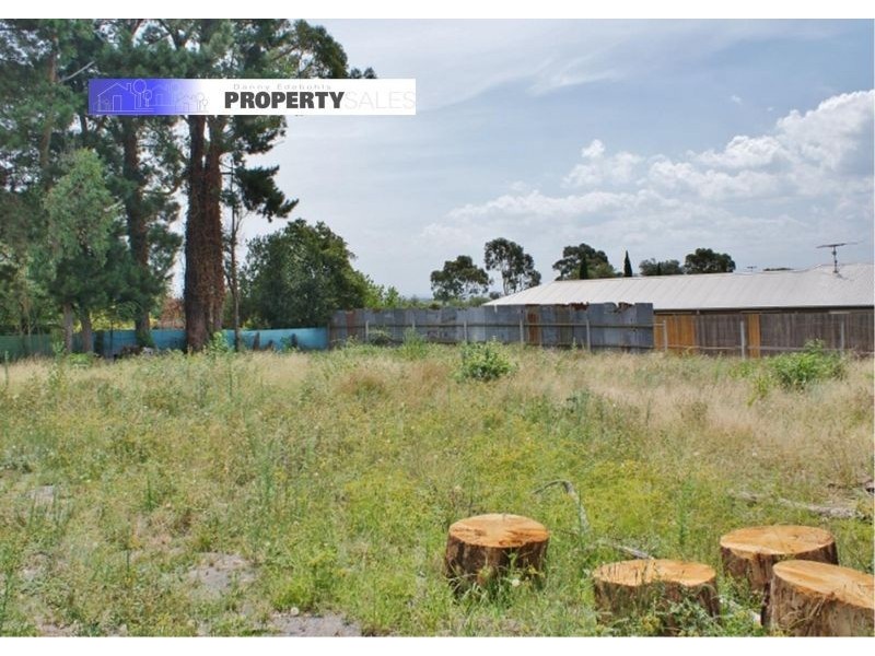 4 Service Road, Moe VIC 3825