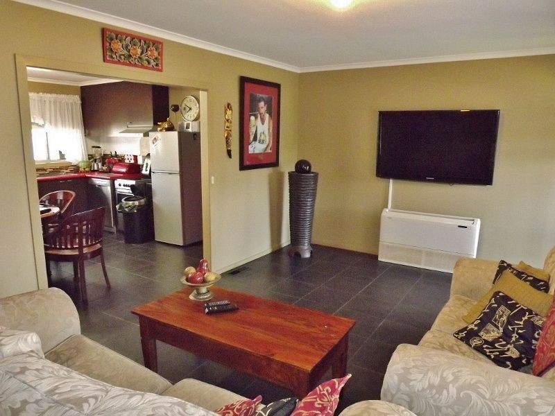 37 Koornalla Street, Newborough VIC 3825