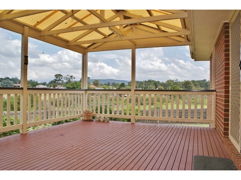 9 Rita Court, Newborough VIC 3825