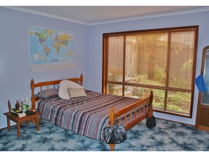 43 Haunted Hills Road, Newborough VIC 3825