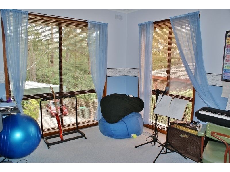 43 Haunted Hills Road, Newborough VIC 3825