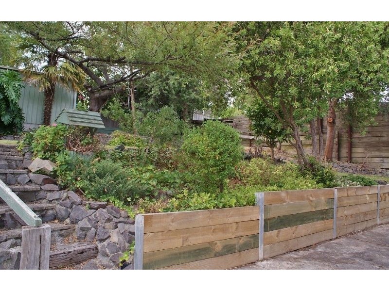 43 Haunted Hills Road, Newborough VIC 3825