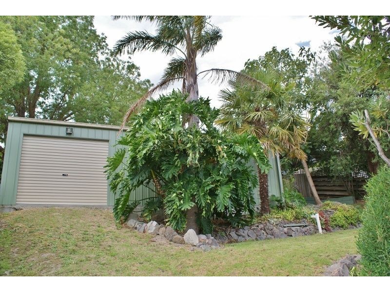 43 Haunted Hills Road, Newborough VIC 3825