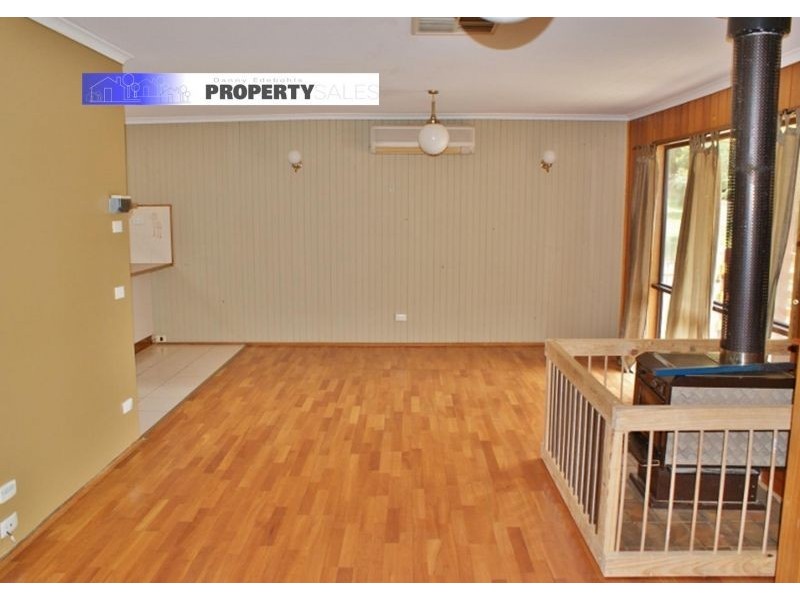 35 Pinnacle Drive, Rawson VIC 3825