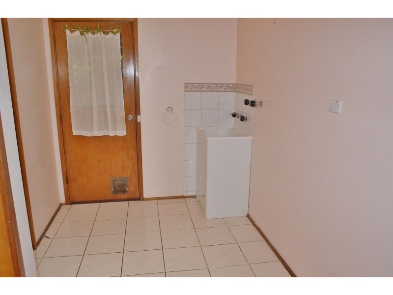 35 Pinnacle Drive, Rawson VIC 3825