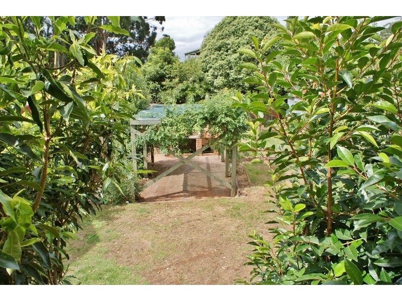 35 Pinnacle Drive, Rawson VIC 3825