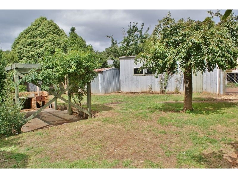 35 Pinnacle Drive, Rawson VIC 3825