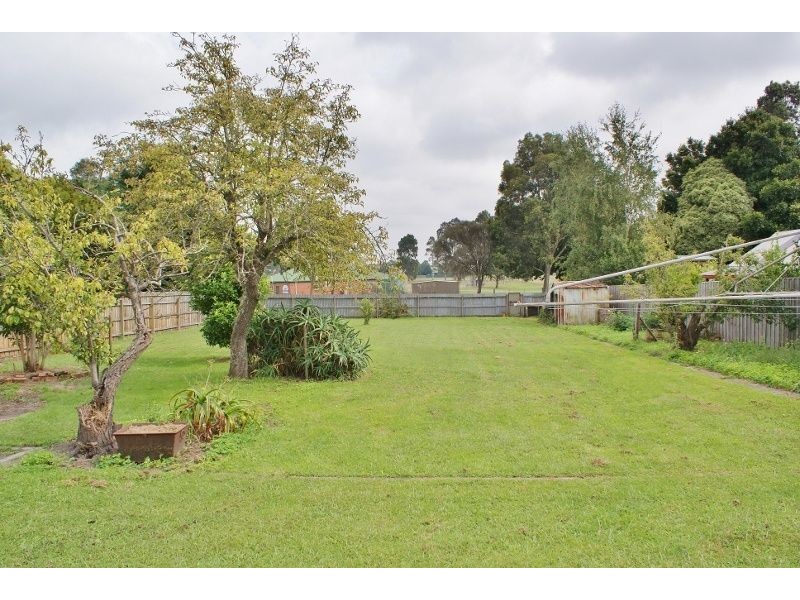 59 Chamberlain Road, Newborough VIC 3825