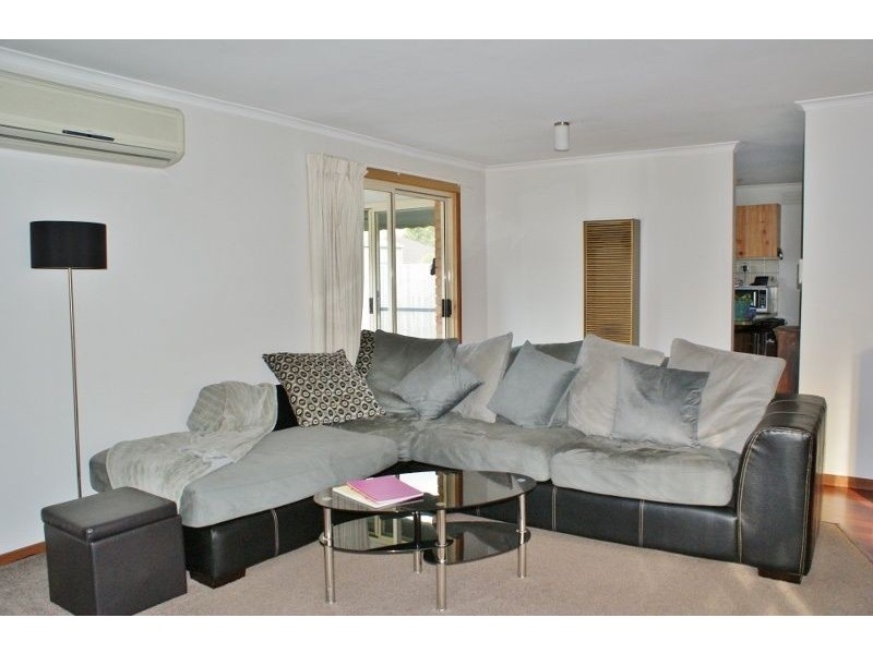 13 Colli Drive, Newborough VIC 3825