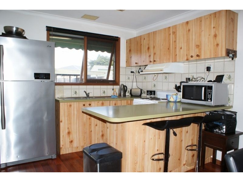 13 Colli Drive, Newborough VIC 3825