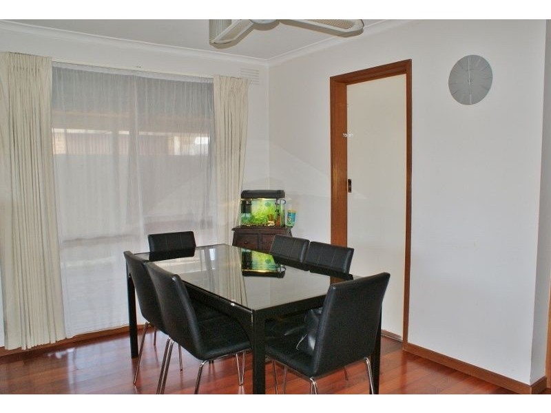 13 Colli Drive, Newborough VIC 3825