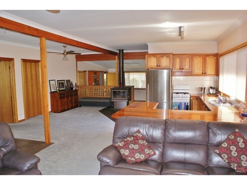 15 Torres Street, Newborough VIC 3825