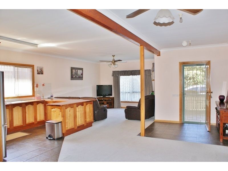 15 Torres Street, Newborough VIC 3825