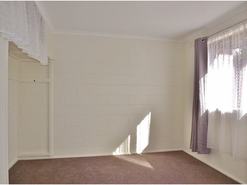 5/3 Linton Avenue, Moe VIC 3825