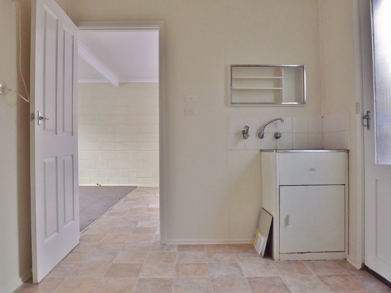 5/3 Linton Avenue, Moe VIC 3825