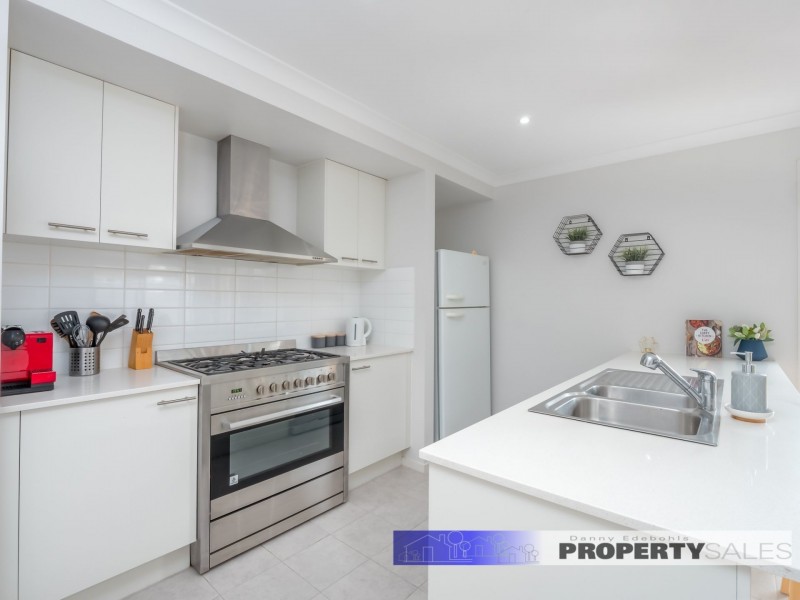14 Avoca Place, Moe VIC 3825