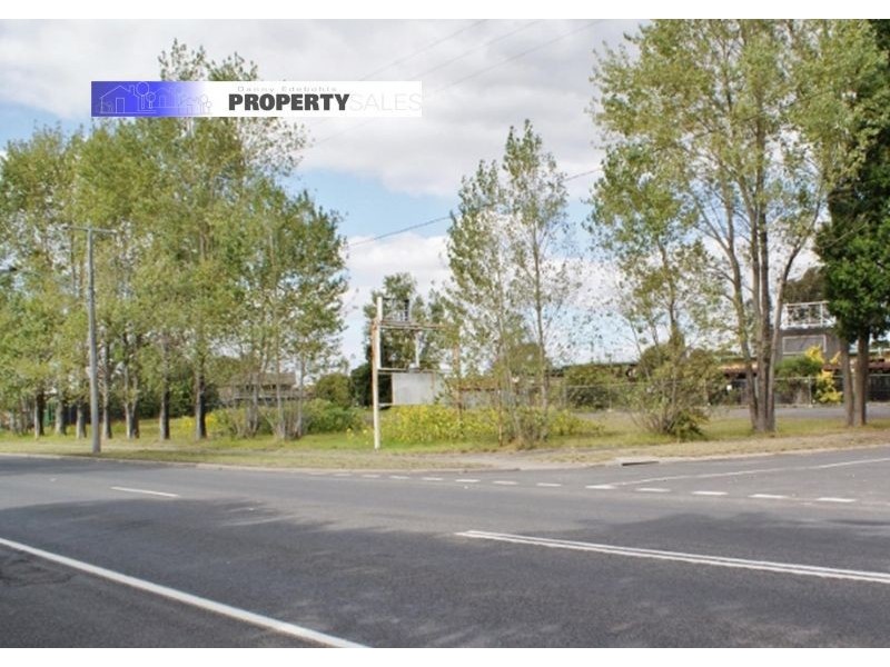 201- 209 Lloyd Street, Moe VIC 3825