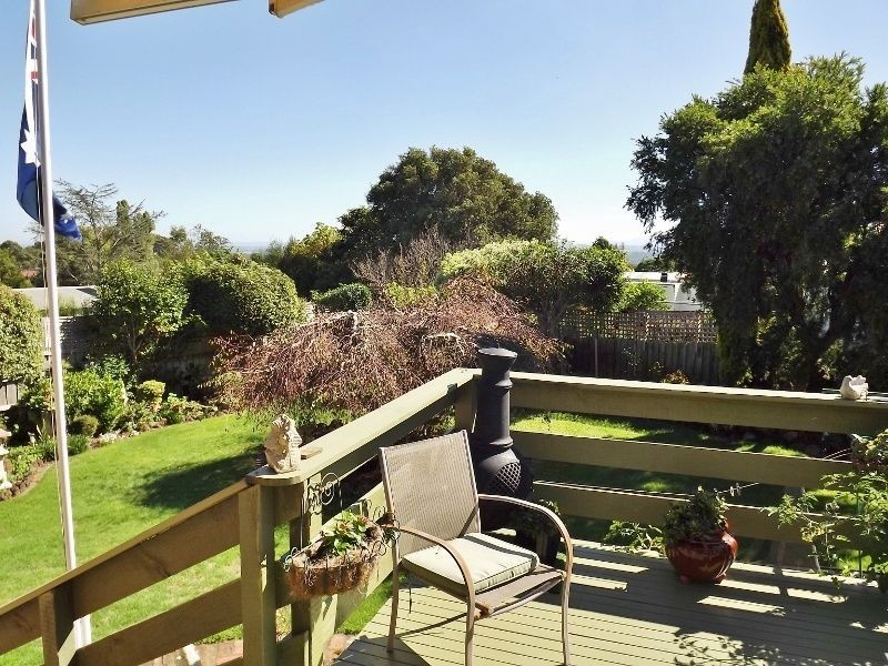 2 Tovell Street, Newborough VIC 3825